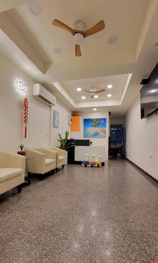 Holiday Hostel Кендин Екстериор снимка